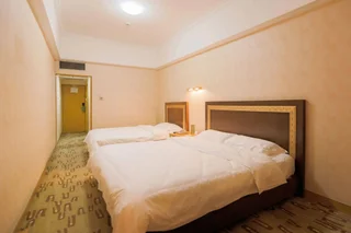 Далянь: Sun Moon Lake Hotel Dalian