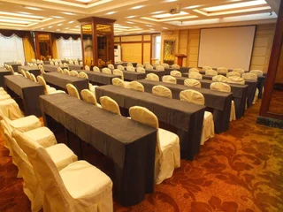 Далянь: Sun Moon Lake Hotel Dalian