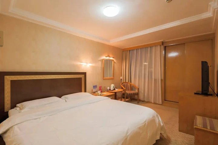 Далянь: Sun Moon Lake Hotel Dalian