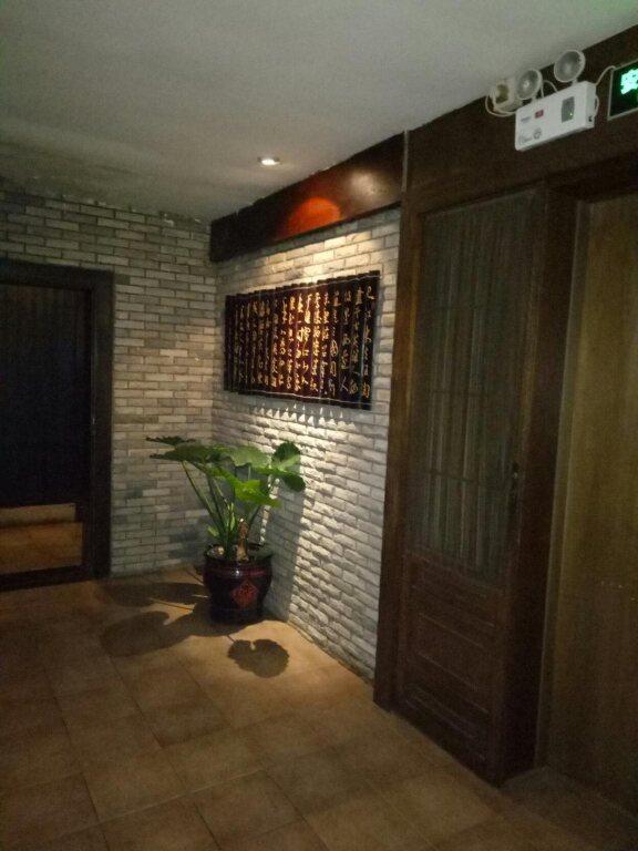 Шанхай: Baolong Homelike Hotel (Youyi Branch)