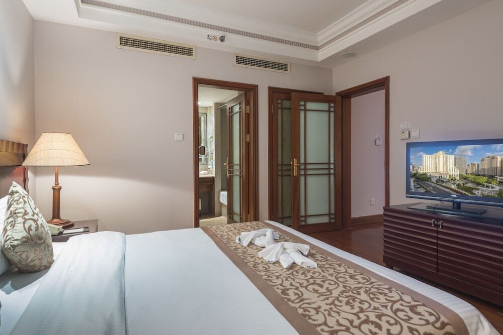 Санья: Sanya Baohong Hotel