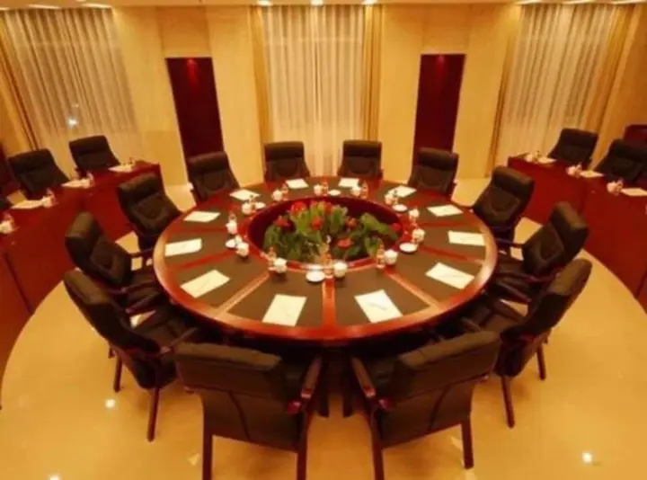 Шэньян: Shenyang Civil Aviation Hotel