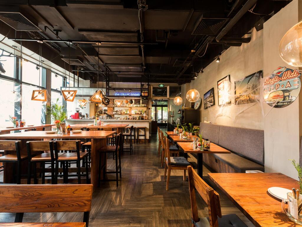 Пекин: Oak Chateau Beijing