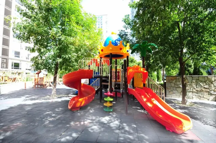 Пекин: Oak Chateau Beijing