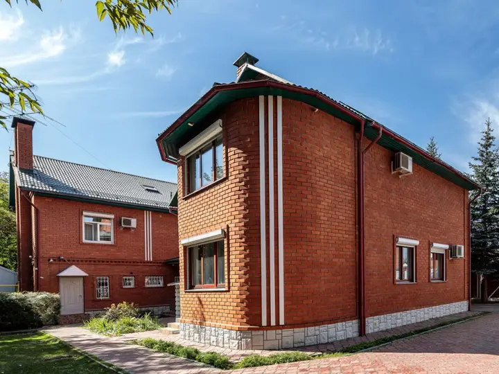 Частный Дом с бассейнами и залом Anstar House Kapustino — фото 1