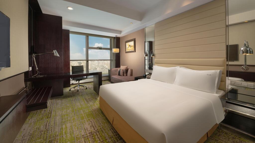 Пекин: Holiday Inn Beijing Focus Square by IHG