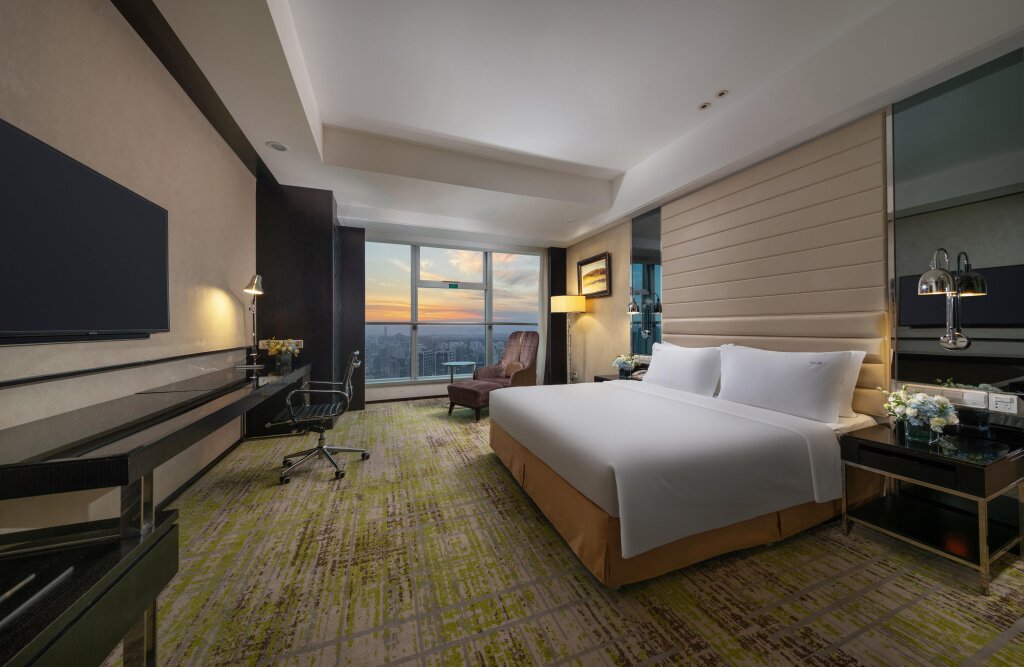 Пекин: Holiday Inn Beijing Focus Square by IHG