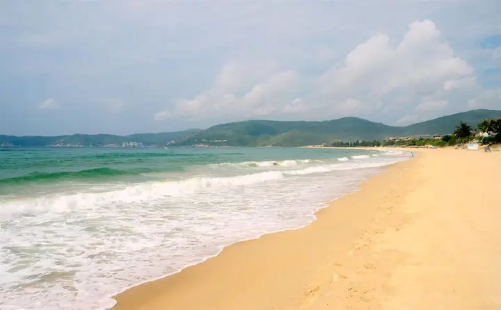 Санья: Grand Metropark Villa Resort Sanya Yalong Bay