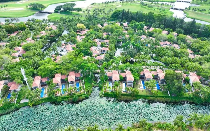 Санья: Grand Metropark Villa Resort Sanya Yalong Bay