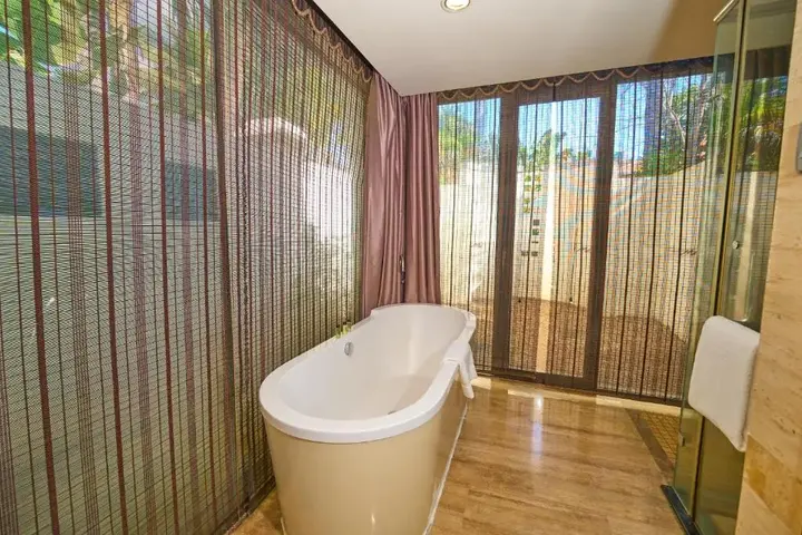 Санья: Grand Metropark Villa Resort Sanya Yalong Bay