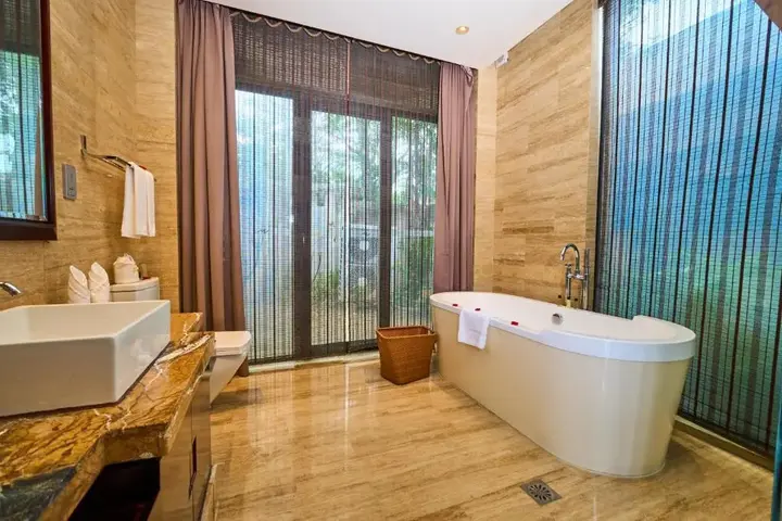 Санья: Grand Metropark Villa Resort Sanya Yalong Bay