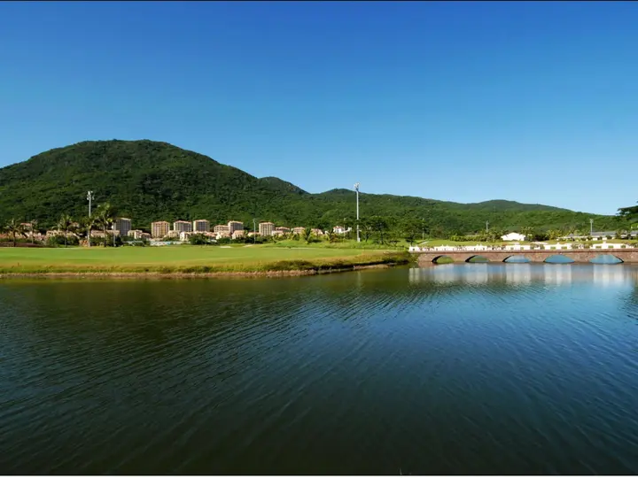Санья: Grand Metropark Villa Resort Sanya Yalong Bay