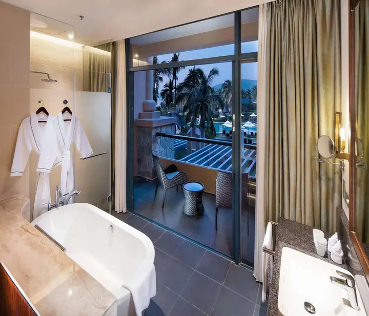 Санья: Hilton Sanya Yalong Bay Resort & Spa