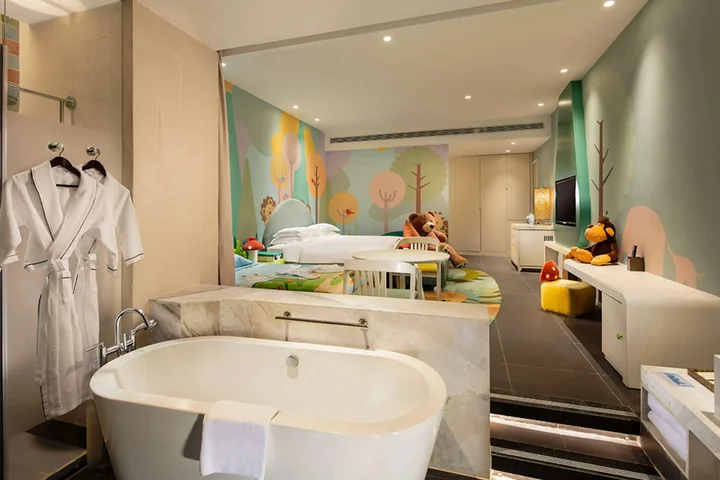 Санья: Hilton Sanya Yalong Bay Resort & Spa