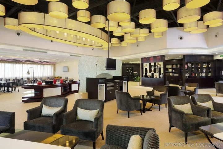 Пекин: Holiday Inn Beijing Chang An West by IHG