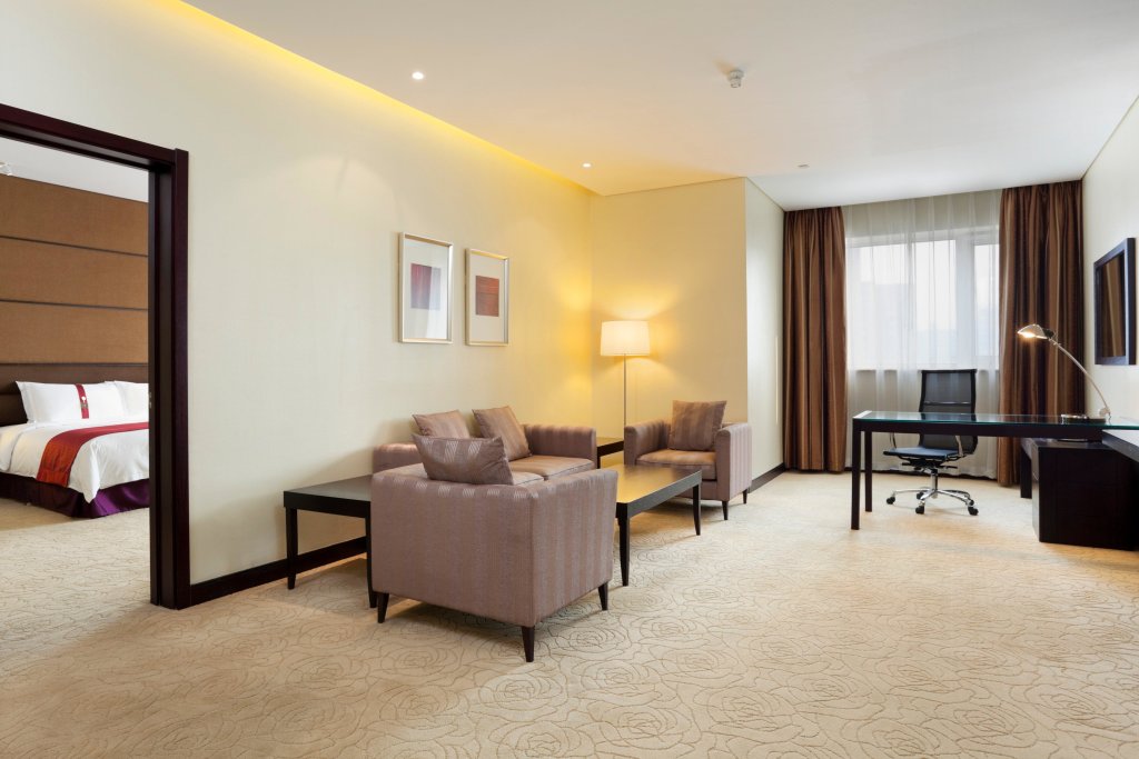 Пекин: Holiday Inn Beijing Chang An West by IHG