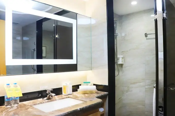Пекин: Holiday Inn Beijing Chang An West by IHG