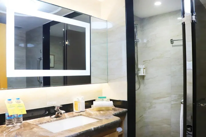Пекин: Holiday Inn Beijing Chang An West by IHG