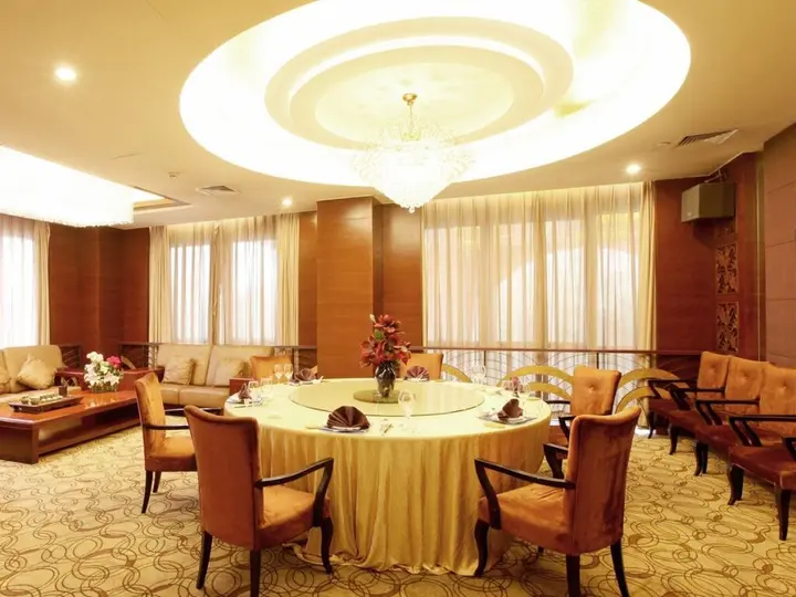 Пекин: Yuyang (River View) Hotel