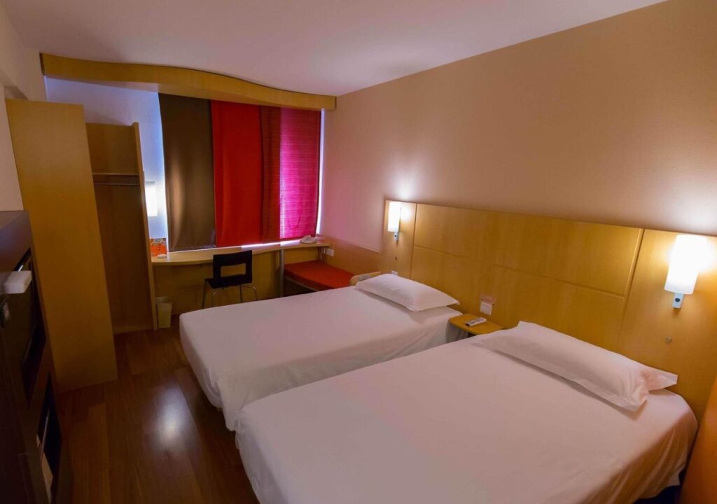 Шэньян: ibis Shenyang Taiyuan Street