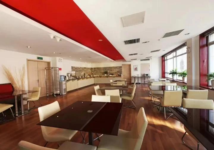 Далянь: Hotel Ibis Dalian Sanba