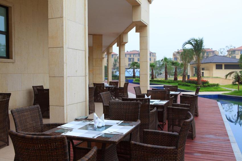 Шаоксинг: Howard Johnson Tongfang Plaza Zhuji