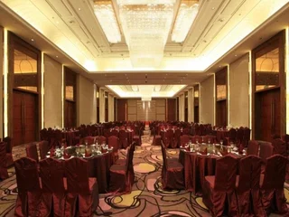 Шаоксинг: Howard Johnson Tongfang Plaza Zhuji