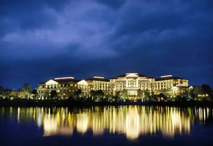 Шаоксинг: Landison Green Town Hotel Xinchang