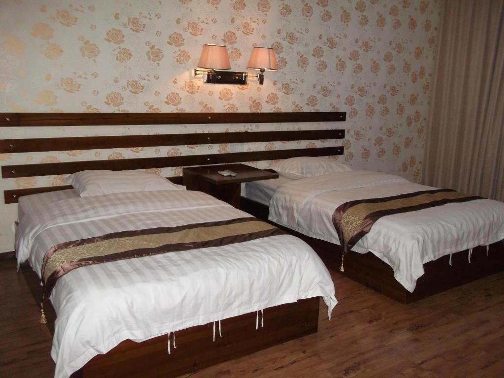 Яншо: Shanshuiju Village Inn