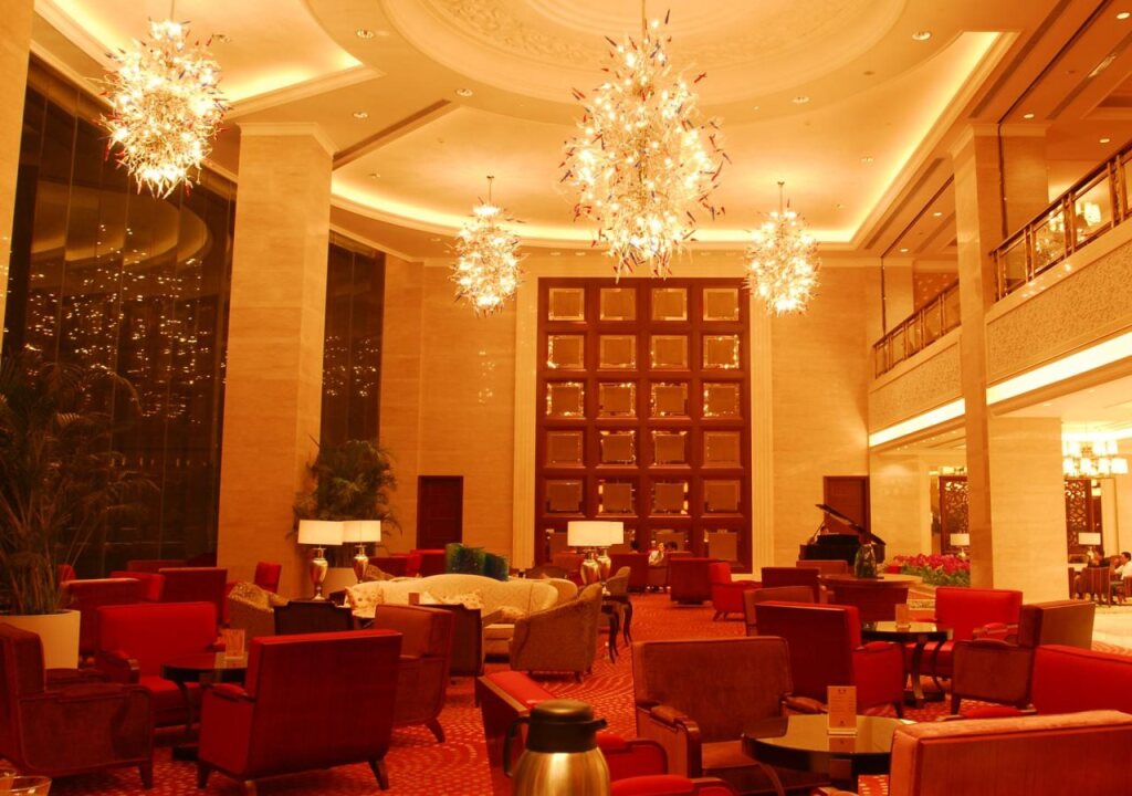 Чанчжоу: Jinling Liyang Palace