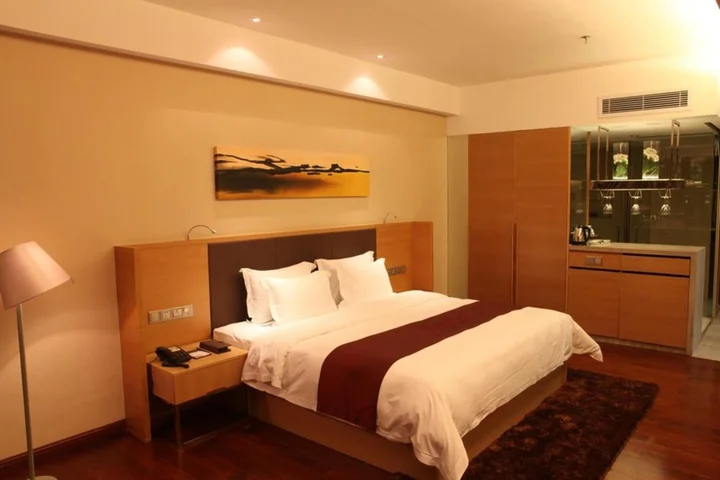 Шэньчжэнь: Ramada Plaza Shenzhen North