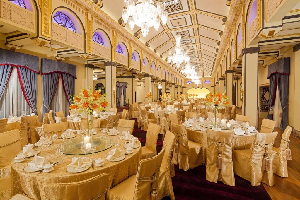 Шанхай: Fairmont Peace Hotel