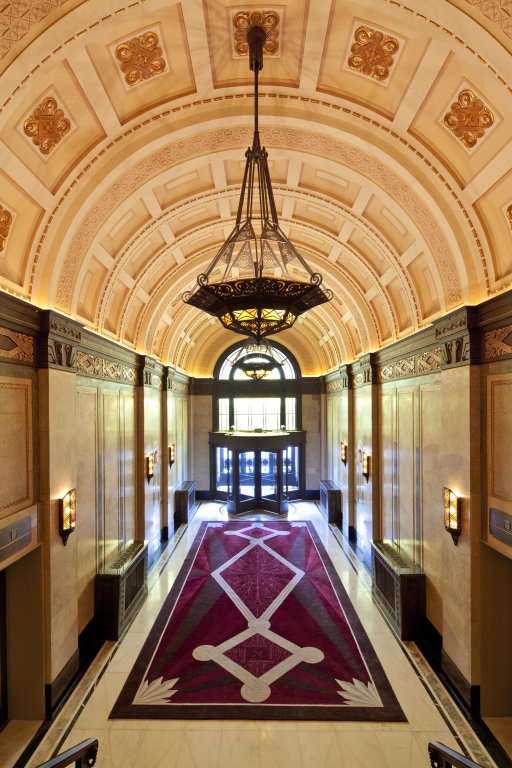 Шанхай: Fairmont Peace Hotel