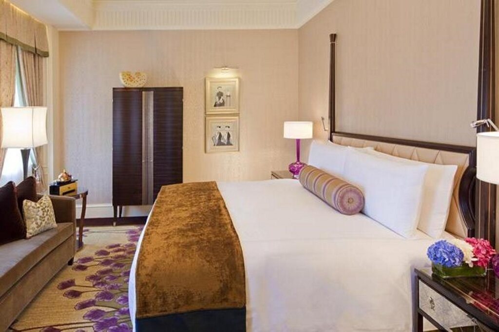 Шанхай: Fairmont Peace Hotel