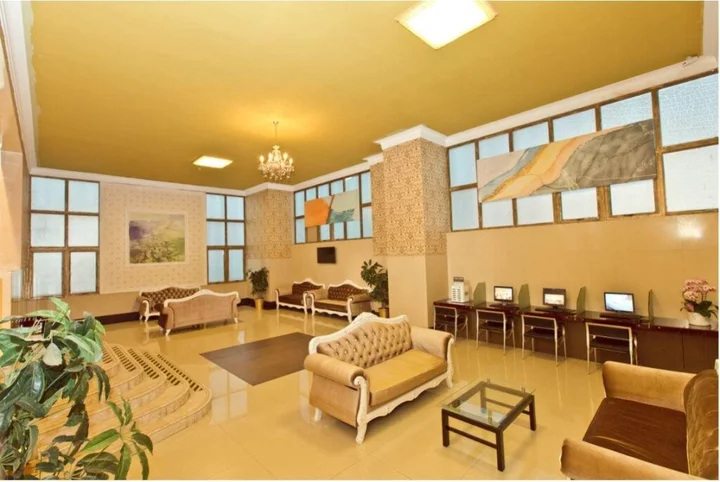 Шанхай: Magnificent International Hotel