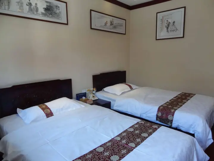 Пекин: Ron Yard Hotel