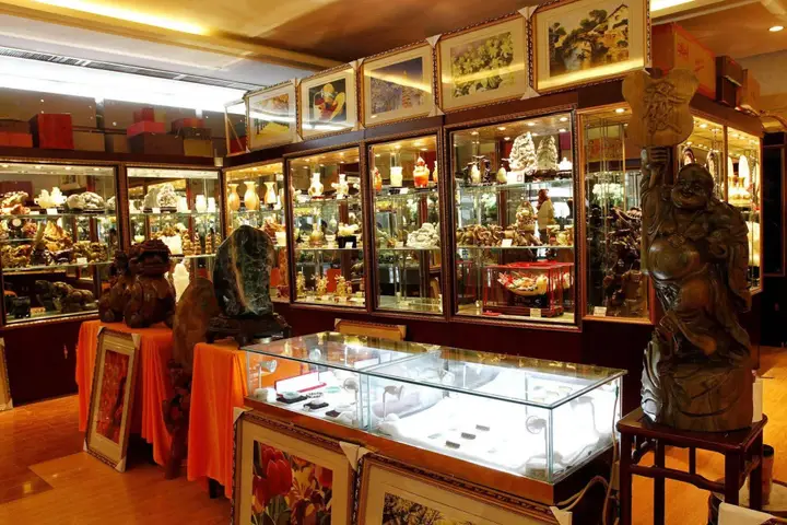 carousel image 3