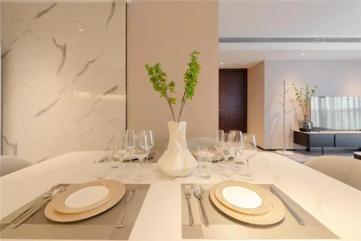 Чэнду: Cresasia Residence