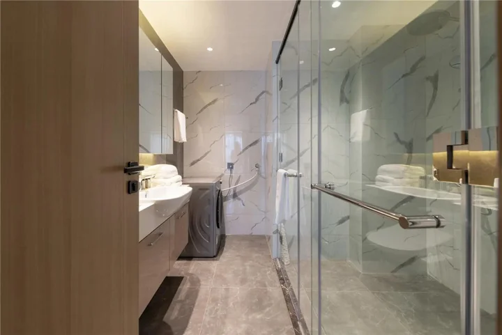 Чэнду: Cresasia Residence