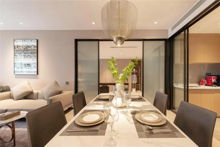 Чэнду: Cresasia Residence