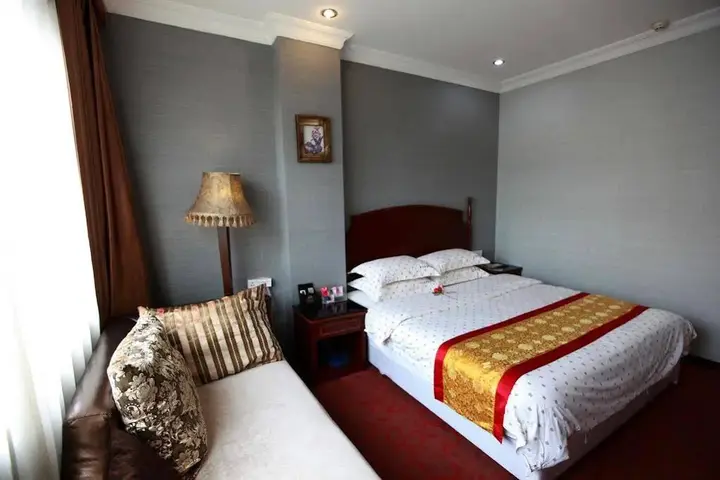Яншо: Starway Hotel Yangzhou Pantao Road