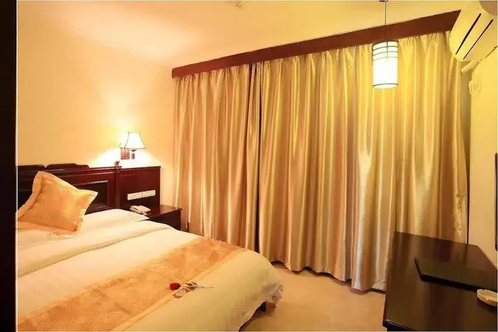 Яншо: Starway Hotel Yangzhou Pantao Road