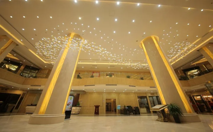 Гуанчжоу: He Xing Hotel 