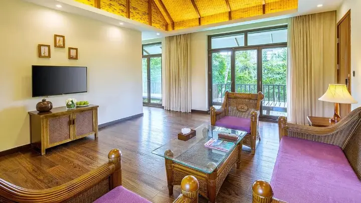 Санья: Yalong Bay Villas & Spa