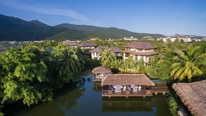 Санья: Yalong Bay Villas & Spa