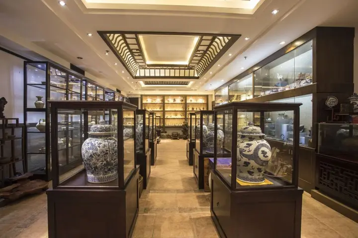 Гуйлинь: Aroma Tea House