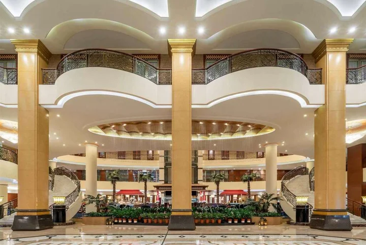 Шанхай: Wyndham Shanghai Hongqiao