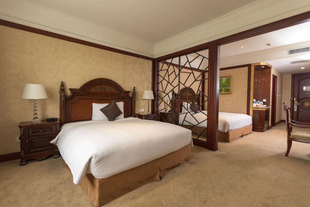 Шанхай: Wyndham Shanghai Hongqiao