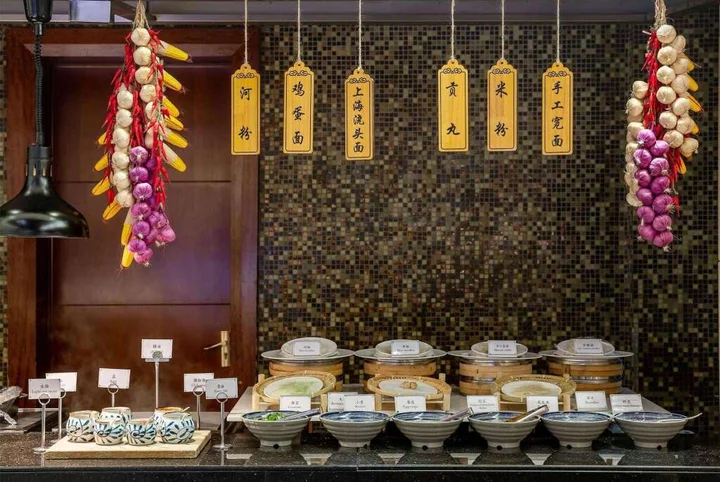 Шанхай: Wyndham Shanghai Hongqiao