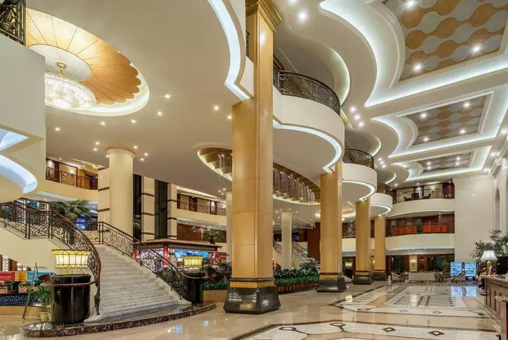 Шанхай: Wyndham Shanghai Hongqiao